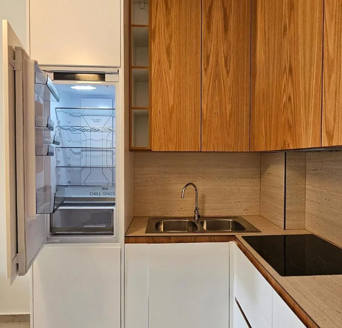 Gray Mirage Apartment Near The Beach Orikum